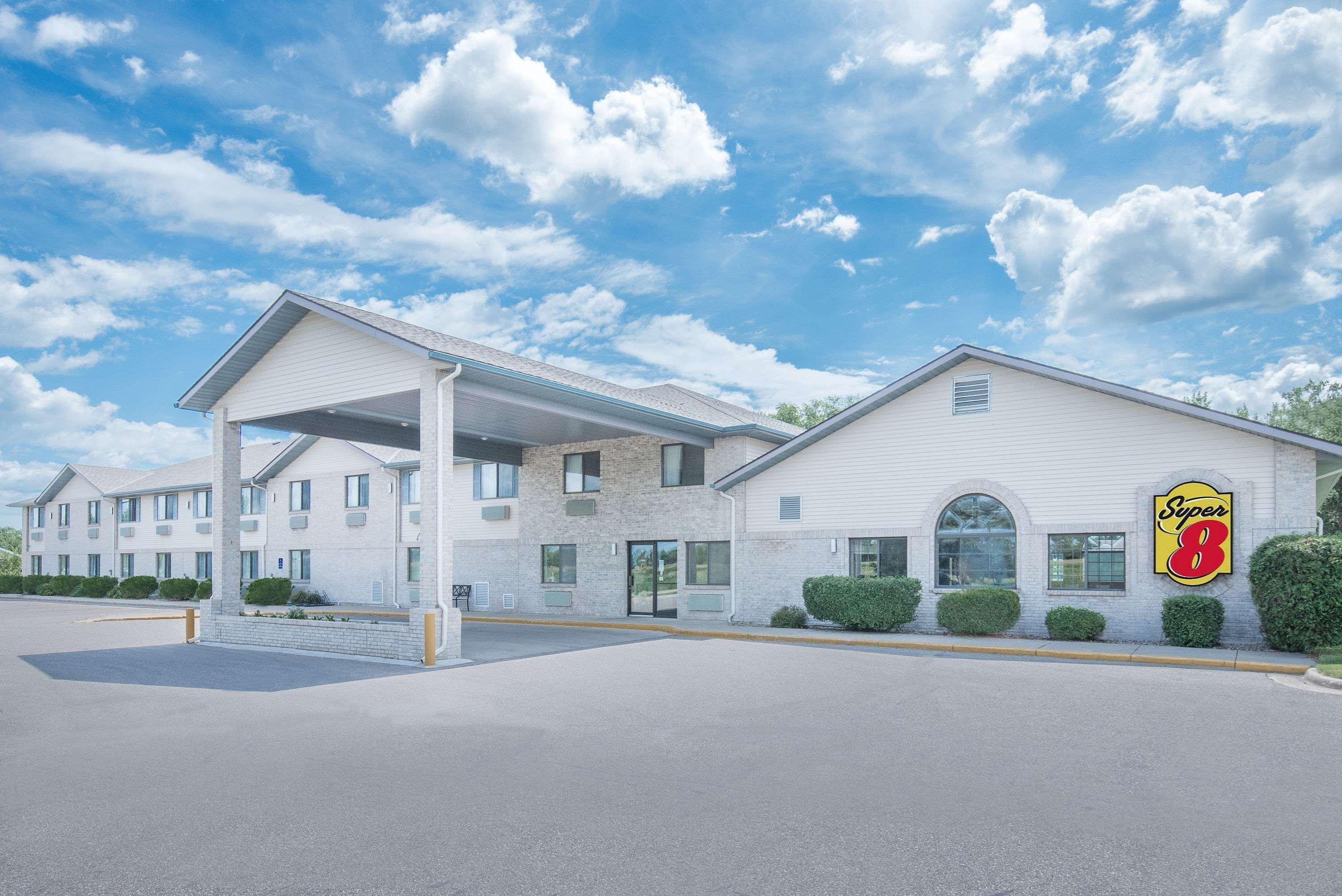 Wrangler Hotel Morris Exterior photo